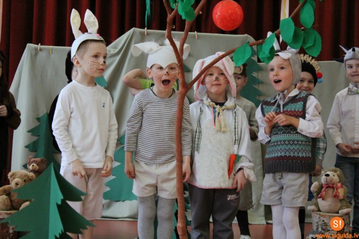 Teātra nedēļa bērnudārzā „Ieviņa”