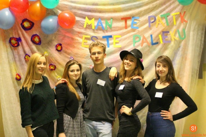 Ģimnāziju pašpārvaldes tiekas Valmierā