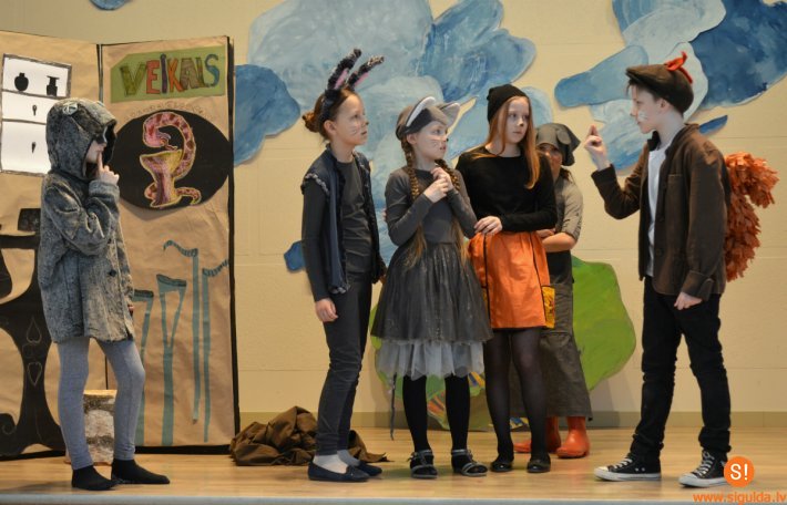 Laurenču sākumskolā noslēgusies „Teātra nedēļa”