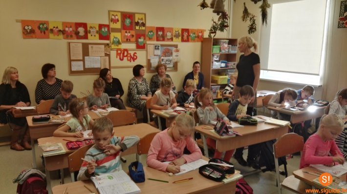 1.klašu skolēnu adaptācijas laiks Siguldas 1.pamatskolā