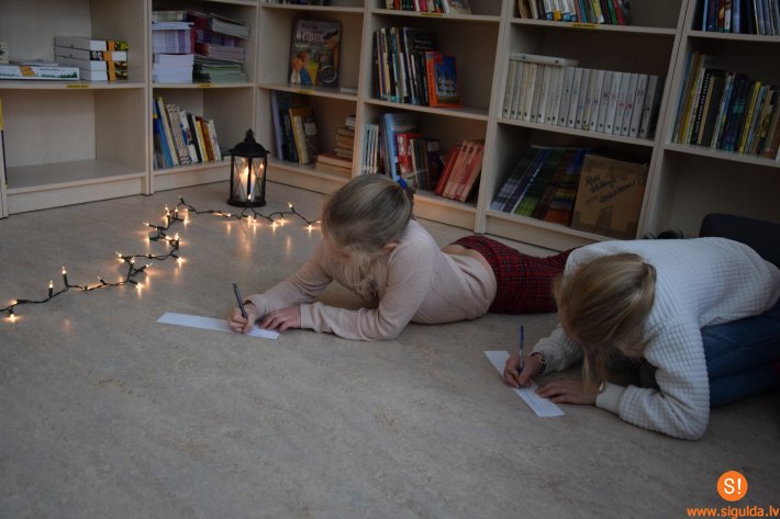 Laurenču sākumskolā aizvadīti Krēslas stundas lasījumi