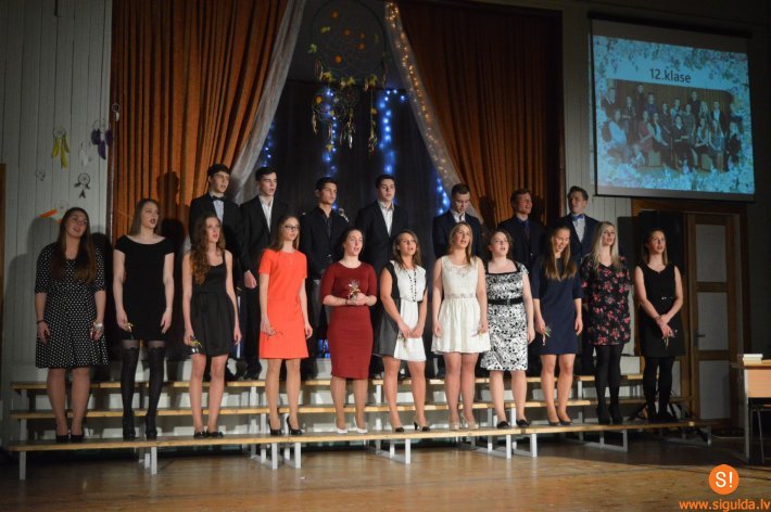 Žetonu vakars Siguldas pilsētas vidusskolā „Cik cilvēku, tik sapņu”