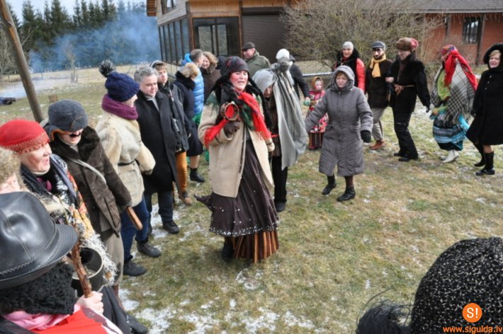 Folkloras kopa „Senleja” piedalās Starptautiskajā Masku tradīciju festivālā