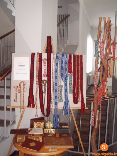 Vecmāmiņu pēcpusdiena Allažu pamatskolā