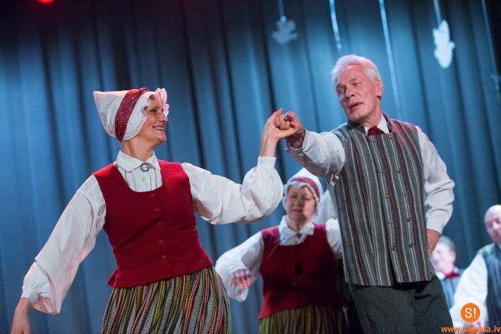 Pateicības dienas pasākumā godināti novada nevalstisko organizāciju pārstāvji