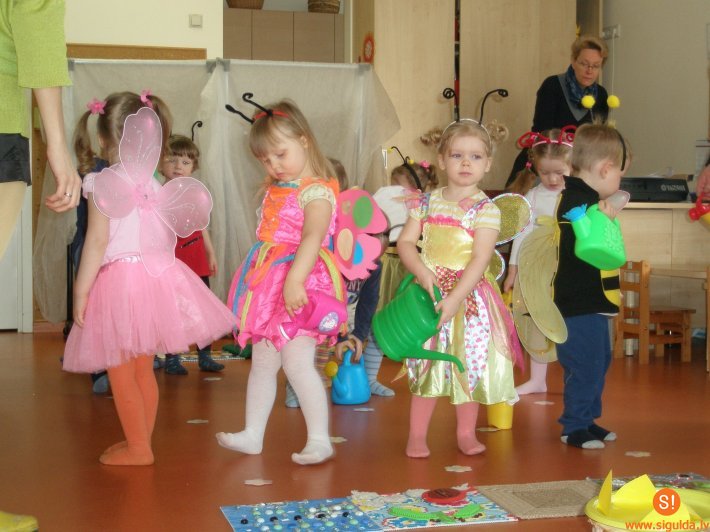 Teātra nedēļa bērnudārzā „Ieviņa”