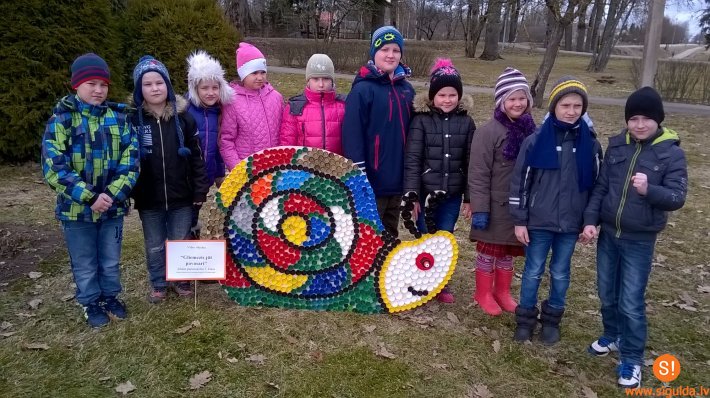 Allažu pamatskolas skolēni piedalās vides objektu konkursā „Zaļais restarts”