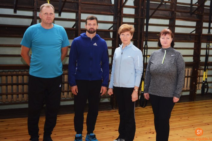 Siguldas Valsts ģimnāzijā ciemojas absolvents Martins Dukurs