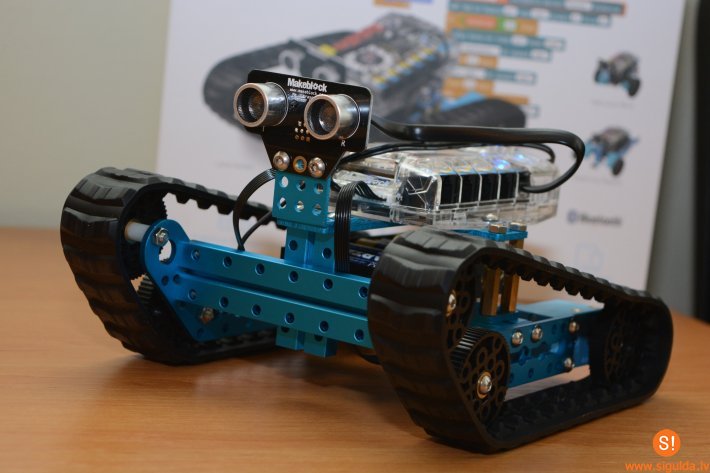 Siguldas Valsts ģimnāzija mācību procesā izmantos robotus