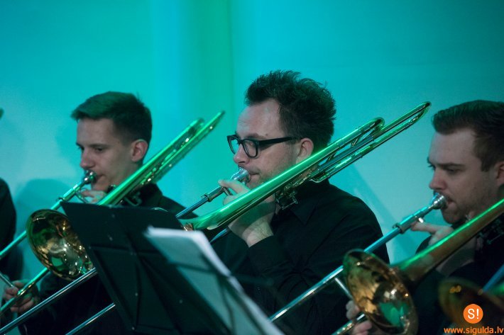 Notiks vieglās mūzikas vakars kopā Siguldas Absolventu orķestri