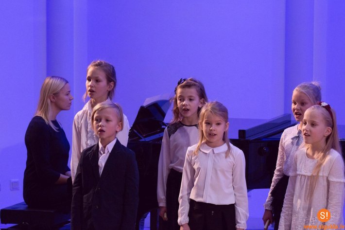 Mākslu skolā „Baltais Flīģelis” izskanējis latviešu komponistu darbu koncerts