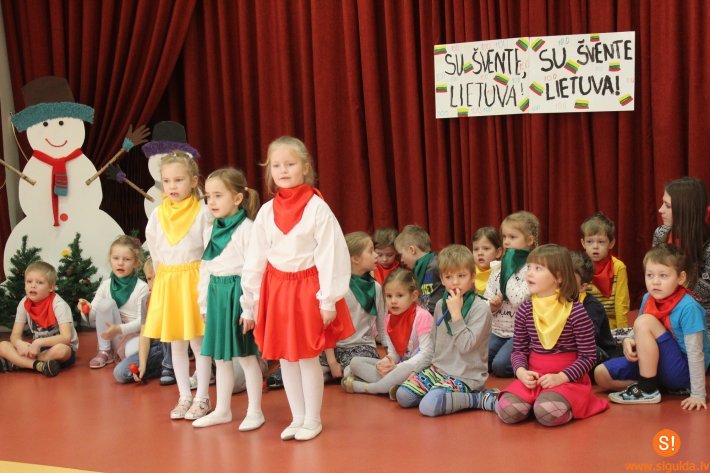 Bērnudārzs „Ieviņa” sveic Lietuvu simtgades jubilejā