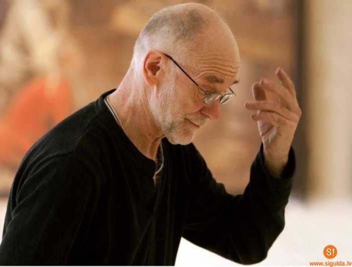 Mākslu skolā skatāma Valda Villeruša izstāde „Asamblāžas”