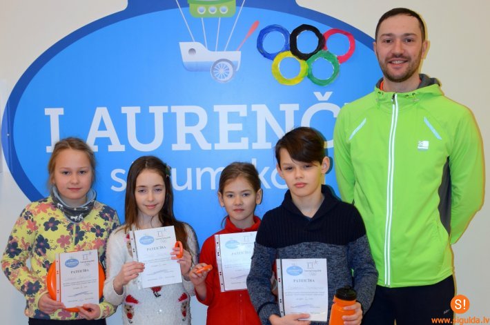 Laurenču sākumskolā februāris aizvadīts ziemas olimpisko spēļu zīmē