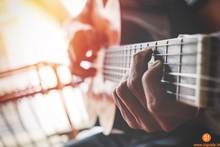 Ar koncertu prezentēs populārās un džeza programmas atvēršanu Mākslu skolā