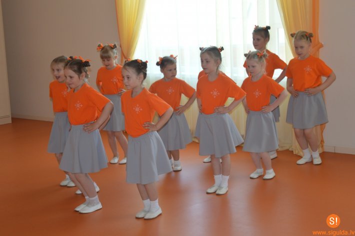 Bērnudārzā „Pasaciņa” izskanējuši deju atskaites koncerti