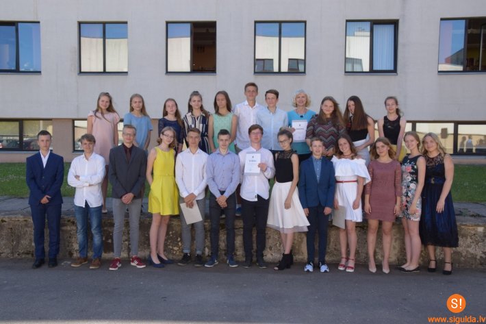 Siguldas Valsts ģimnāzijas skolēni piedalās starptautiskā projektā