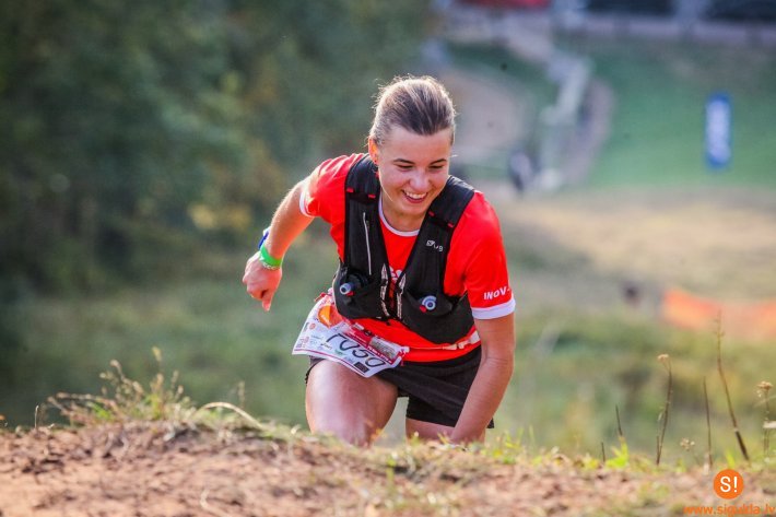 Siguldā noskaidroti Latvijas čempioni taku skriešanā
