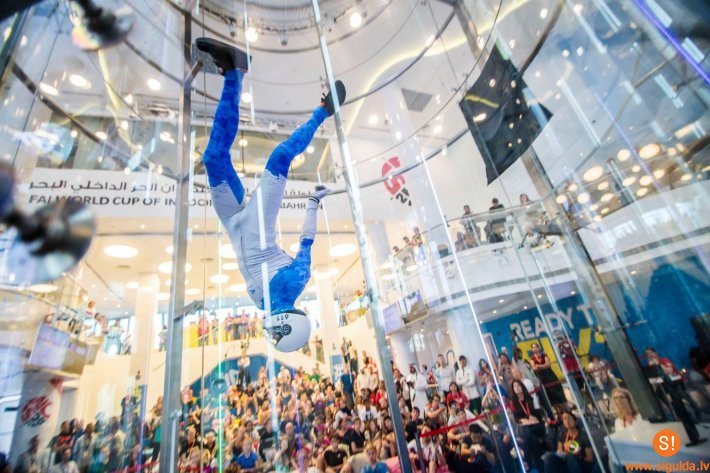 „Aerodium” komandas pārstāvis kļūst par pasaules čempionu lidošanā vēja tunelī