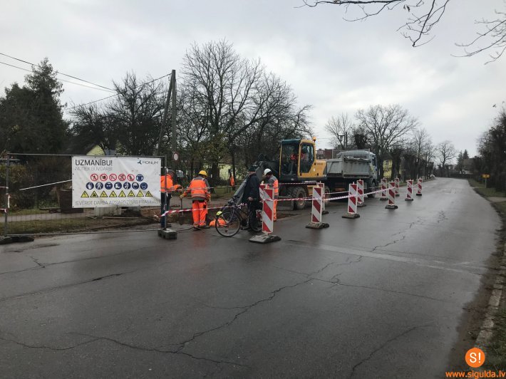 Līdz 9.novembrim plānoti satiksmes ierobežojumi Kaijas un Pulkveža Brieža ielas krustojumā
