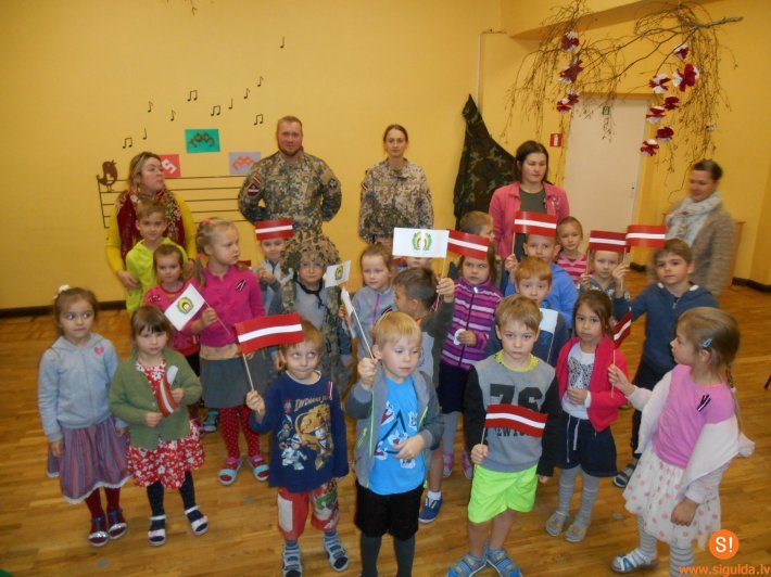 Allažu pamatskolas pirmsskolas grupu audzēkņu tikšanās ar Zemessardzi