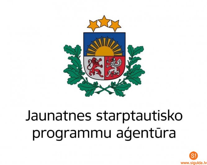 Bērni un jaunieši piedalās Eiropas Brīvprātīgā darba projekta īstenošanā