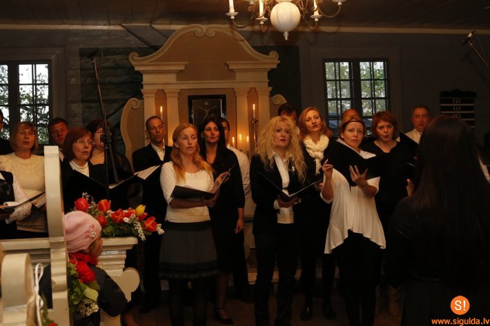 Notiks jauktā kora „Spārni” Adventa laika koncerts „Ar vēsti nāca eņģelis”