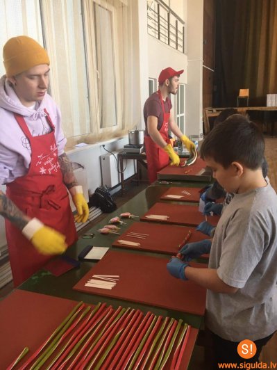 „Karameļu darbnīcas” Siguldas 1.pamatskolā