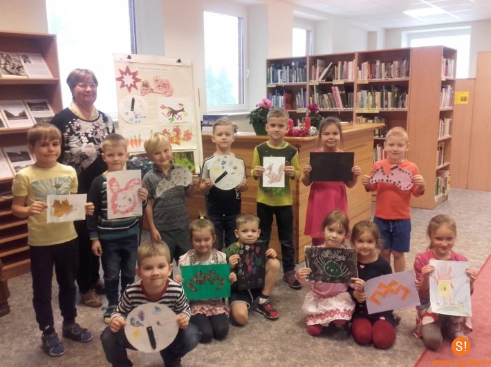 Atklāta Allažu pamatskolas pirmsskolas grupas bērnu darbu izstāde