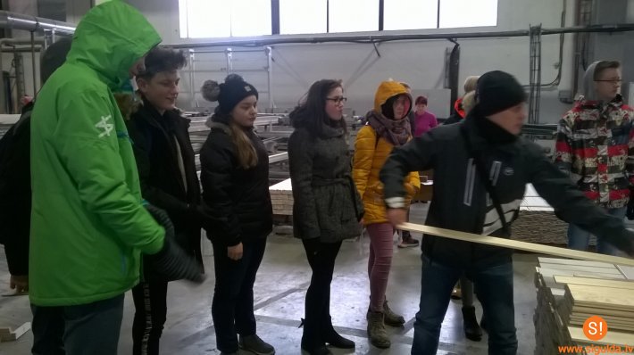 Karjeras dienā Allažu pamatskolas skolēni iepazīst uzņēmējdarbību