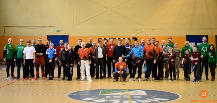 Noslēgusies loka šaušanas sacensību astotā sezona