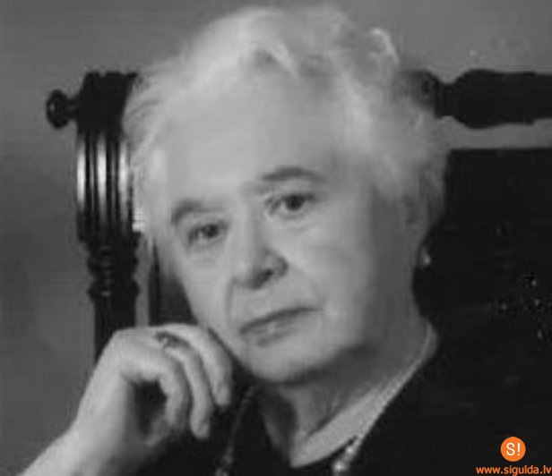 Mūžībā devusies bijusī Siguldas pilsētas vadītāja Ausma Skripa