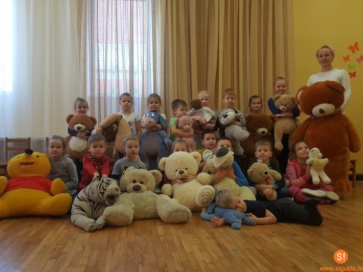 Allažu pirmsskolas izglītības grupās brīvdienas pavada aizraujoši