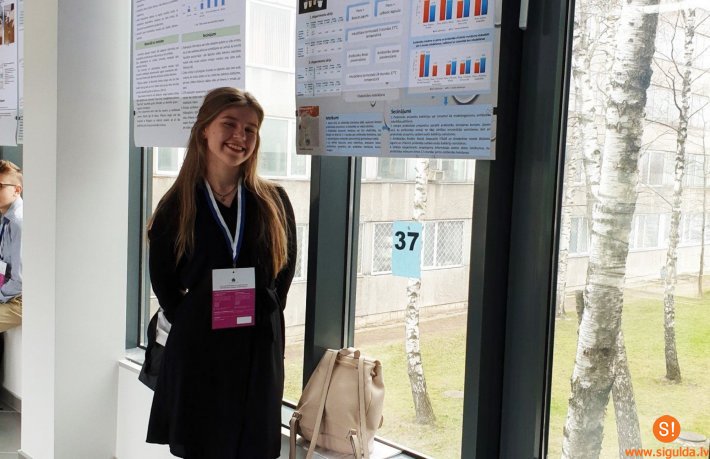 Ģimnāzistiem augsti sasniegumi skolēnu zinātniskās pētniecības darbu konferencē