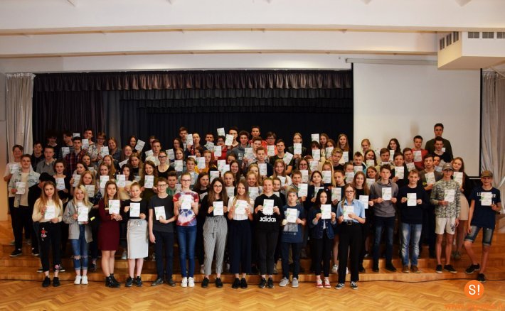 Siguldas Valsts ģimnāzijai sasniegumi starptautiskā matemātikas konkursā