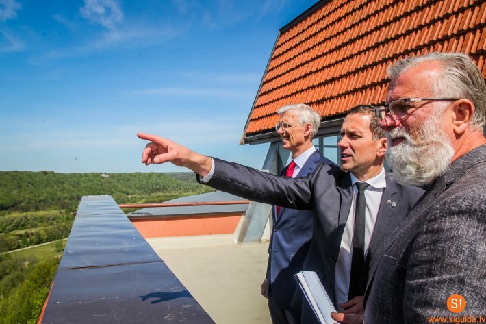 Siguldu apmeklē Ministru prezidents Krišjānis Kariņš
