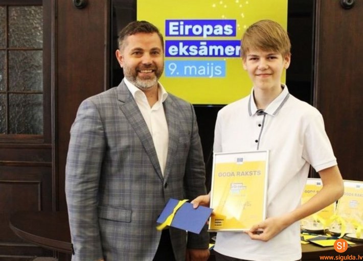 Siguldas valsts ģimnāzijas skolēns iegūst galveno balvu Eiropas eksāmenā