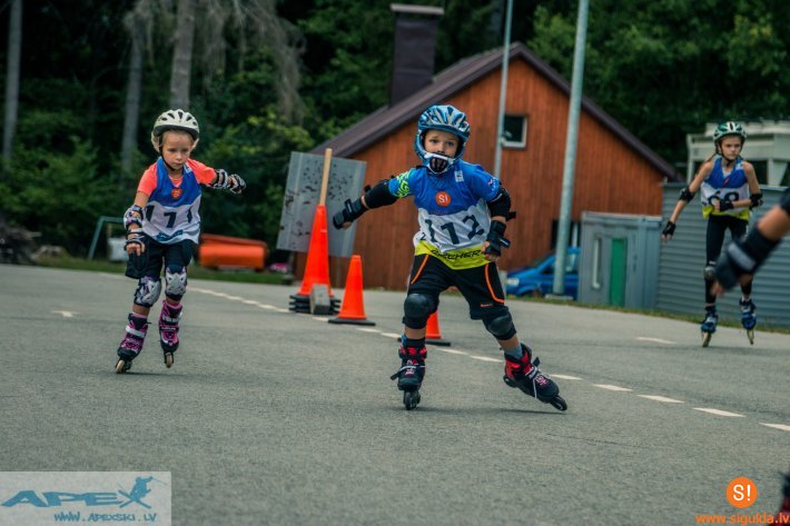 „S!-Skate” sacensībās noskaidroti sezonas ātrākie dalībnieki