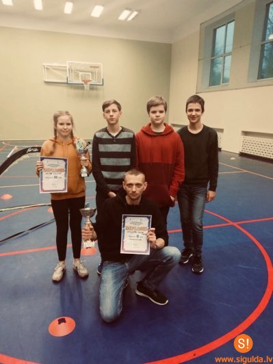 Siguldas Dronu skolas dalībniecei 3. vieta dronu sacensībās jauniešiem