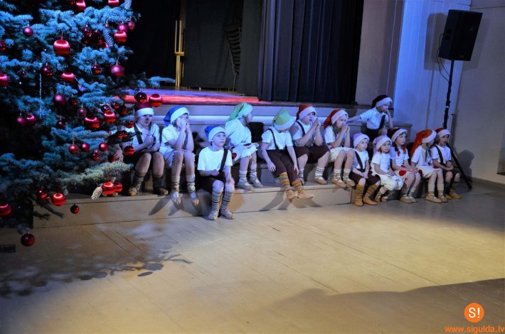 Morē notiks Ziemassvētku eglīte pirmsskolas vecuma bērniem