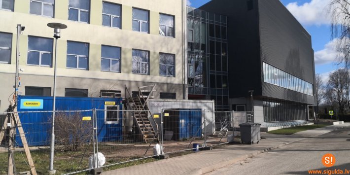 Turpinās Siguldas Valsts ģimnāzijas Trohaja korpusa rekonstrukcijas darbi