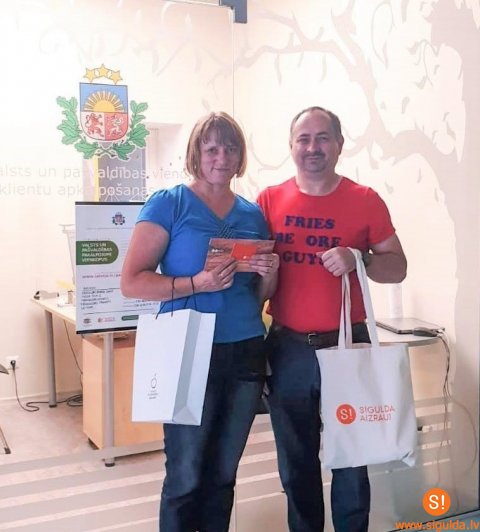 Krimuldas novadā izsniegta simtā Siguldas ID karte