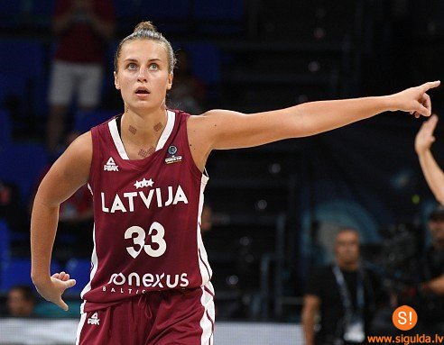 Sieviešu izlases basketbola spēlētāja Kitija Laksa vadīs atvērto treniņu Raiņa parkā