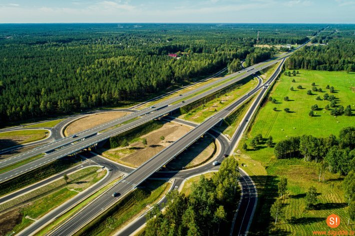 ​Atklāts valsts autoceļa A2 atjaunotais Sēnītes posms