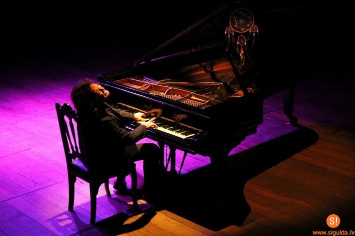 Koncertzālē “Baltais flīģelis” notiks koncerts “Vitamīns C”