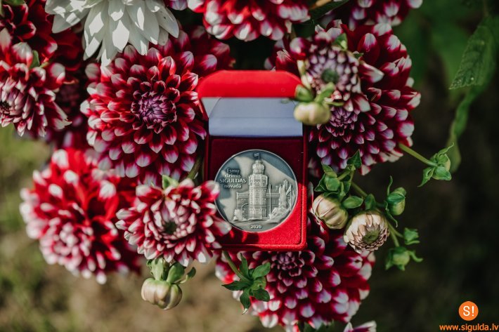 Līdz 20. decembrim turpinās pieteikšanās medaļas “Esmu dzimis Siguldas novadā” saņemšanai