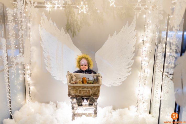 Siguldas dzelzceļa stacijas laukumā aizsākta labdarības akcija #atceriesneaizmirst