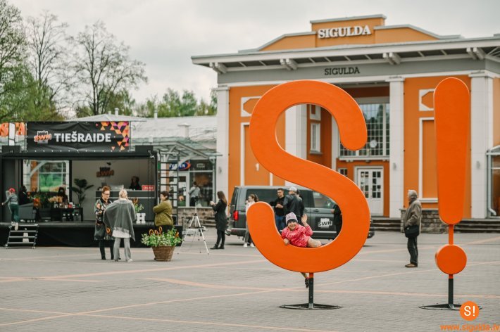 Siguldā savu dzimšanas dienu atzīmē Radio SWH