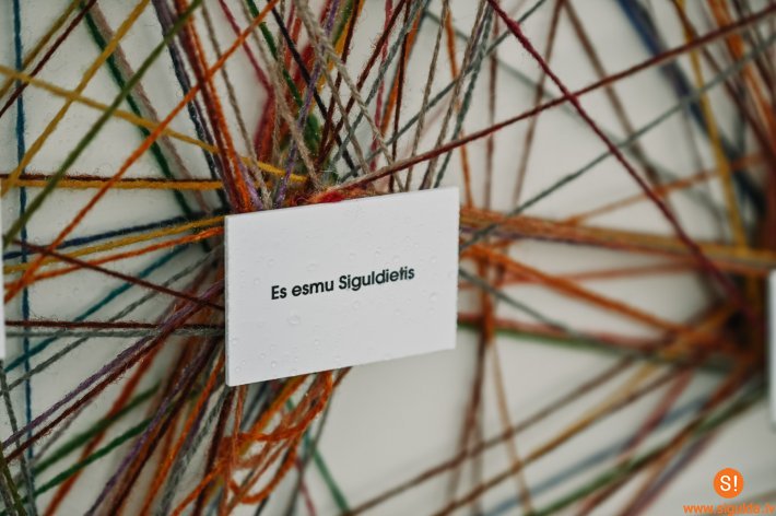 Apkaimes svētku laikā aicinām siguldiešus kopīgi veidot Identitātes sienu