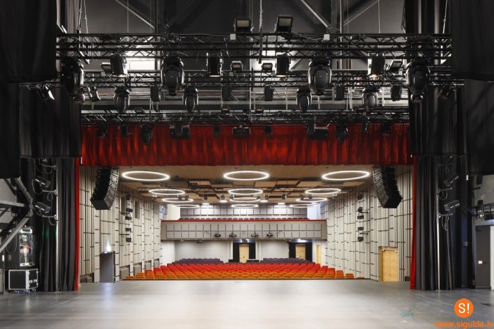 Siguldas Tautas teātris aicina dalībniekus